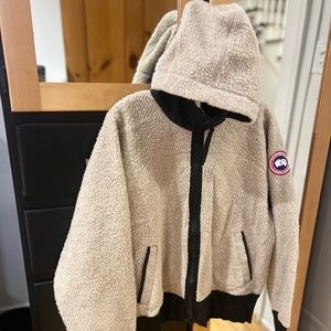 💕SOLD 💕Canada goose Simcoe oversized fleece sherpa hoodie jacket